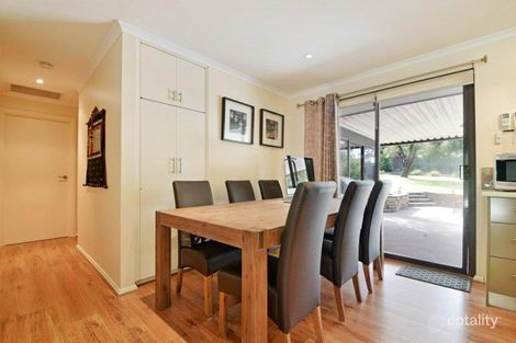 Property photo of 5 Charles Court Aberfoyle Park SA 5159