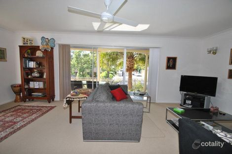 Property photo of 25 Joyce Avenue Wyoming NSW 2250