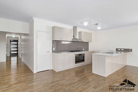 12 Viewpoint Mews, Drummond Cove, WA 6532