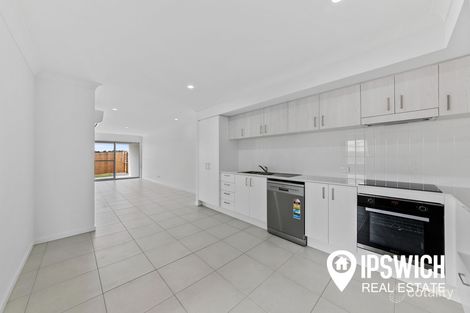 Property photo of 1/50 Dominique Way Flinders View QLD 4305