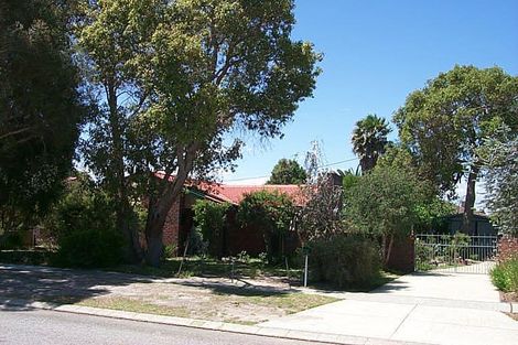 12 Curlewis St, Huntingdale, WA 6110