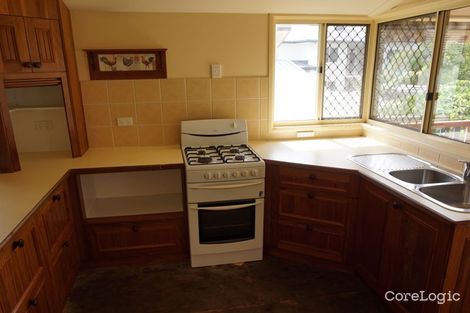 Property photo of 5 Beach Avenue Tannum Sands QLD 4680