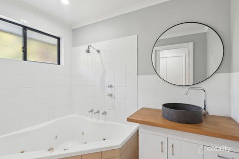 Property photo of 5 Hull Close Coffs Harbour NSW 2450