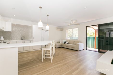 2/19 Hillcrest Ave, Tugun, QLD 4224