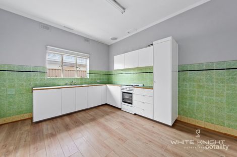 Property photo of 43 Lester Avenue St Albans VIC 3021