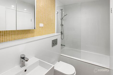 Property photo of 4/23 Pacific Parade Dee Why NSW 2099