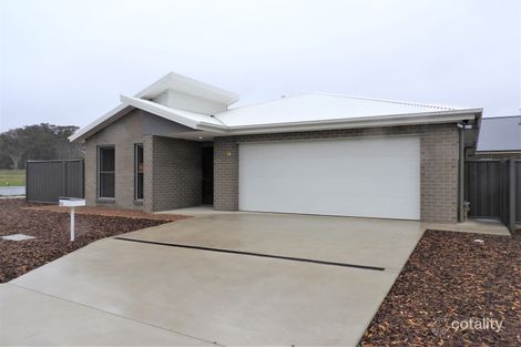 90 Mclaren Bvd, Thurgoona, NSW 2640