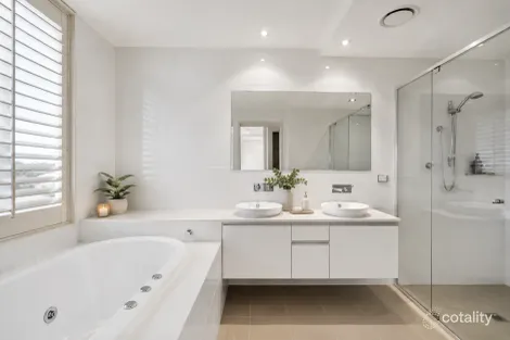 Property photo of 12/802 Glades Drive Robina QLD 4226