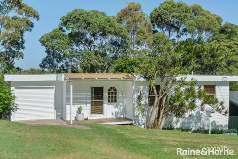 Property photo of 20 Pengana Crescent Mollymook NSW 2539