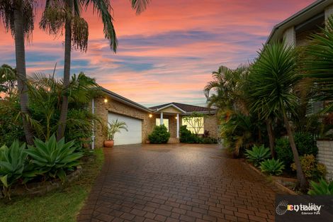 7 Lemon Cl, Prairiewood, NSW 2176