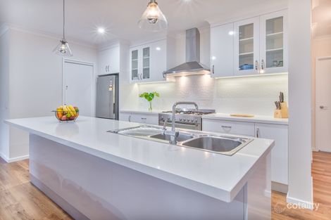 Property photo of 11 Birdwood Close Eaglehawk VIC 3556