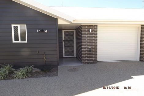 8/6 Back Hill Dr, Coral Cove, QLD 4670