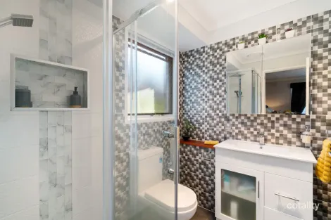 Property photo of 4 Grebe Court Carrum Downs VIC 3201