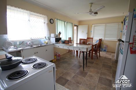Property photo of 13 Pizzey Street Kepnock QLD 4670