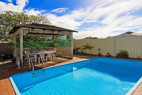 Property photo of 7 Kauri Court Palm Beach QLD 4221