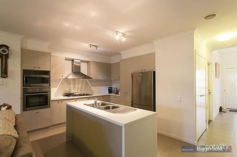 Property photo of 28 Grevillea Circuit Maidstone VIC 3012