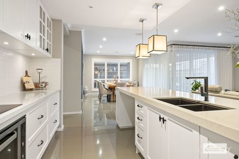 Property photo of 21 Woodbridge Street Killara VIC 3691