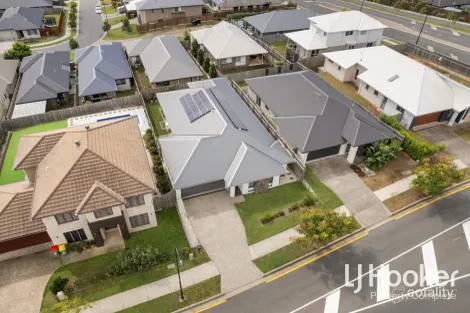 Property photo of 5 Wentworth Drive Flagstone QLD 4280