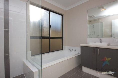 Property photo of 166 Suffolk Street Caversham WA 6055