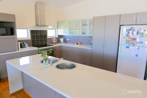 Property photo of 16 Hillside Court Zilzie QLD 4710