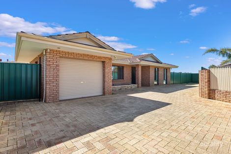 Property photo of 5B Elstar Close Alexander Heights WA 6064