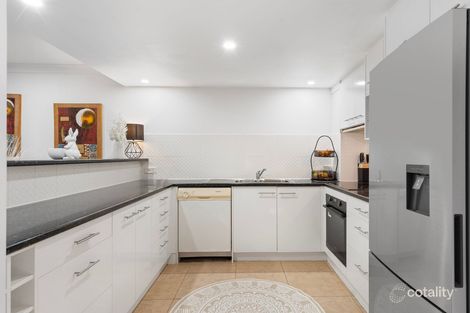 Property photo of 13/71 Olsen Avenue Labrador QLD 4215