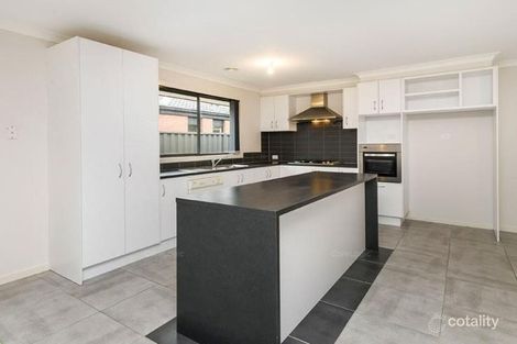Property photo of 47 Balcombe Drive Manor Lakes VIC 3024