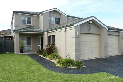 19 Churchill Cct, Hamilton South, NSW 2303