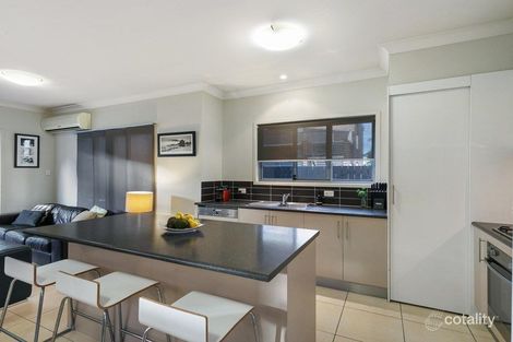 Property photo of 2/9 Derby Street Coorparoo QLD 4151