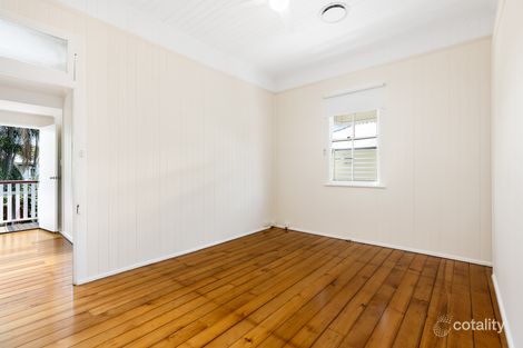 Property photo of 38 Latrobe Street East Brisbane QLD 4169