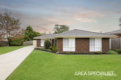 Property photo of 6 Phillips Court Drouin VIC 3818