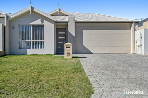 Property photo of 25 Vignerons Loop Hocking WA 6065