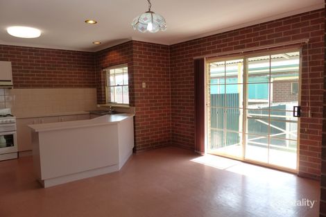 Property photo of 2/851 Padman Drive West Albury NSW 2640