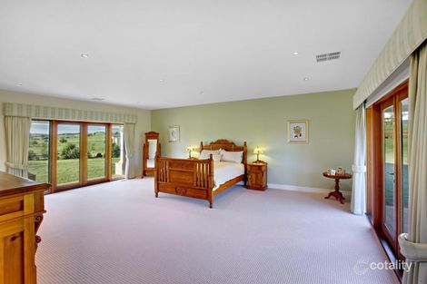 Property photo of 80 Sunset Drive Chirnside Park VIC 3116