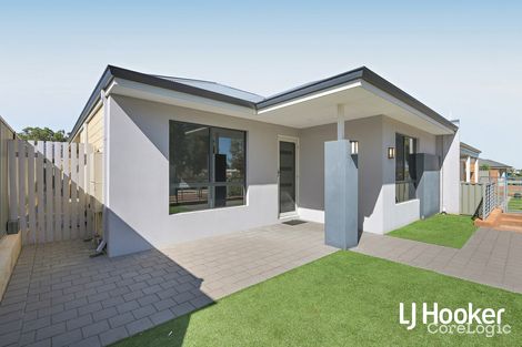Property photo of 11 Kinsella Avenue Byford WA 6122