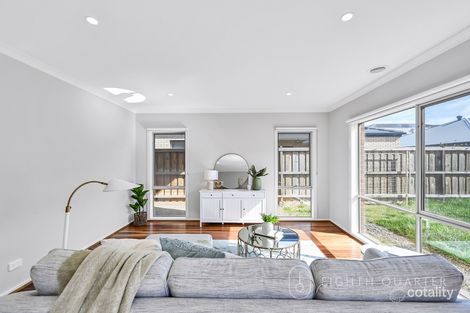 Property photo of 6 Appleton Avenue Keysborough VIC 3173