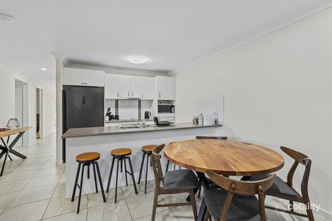 Property photo of 8 Matas Drive Pimpama QLD 4209