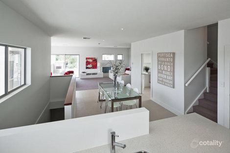 Property photo of 11 Military Road Tennyson SA 5022