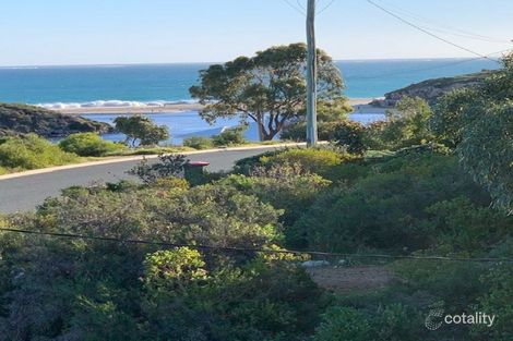 17 Whitfield St, Guilderton, WA 6041