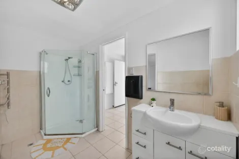 Property photo of 5 Edgewater Road Safety Bay WA 6169