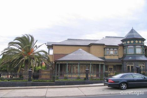 Property photo of 249-251 Napier Street Strathmore VIC 3041