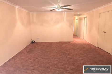 Property photo of 2/32 Bensley Road Macquarie Fields NSW 2564