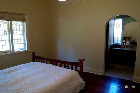 Property photo of 33 Cooper Street Nedlands WA 6009