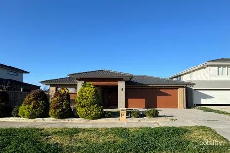 Property photo of 31 Yallaroo Chase Werribee VIC 3030