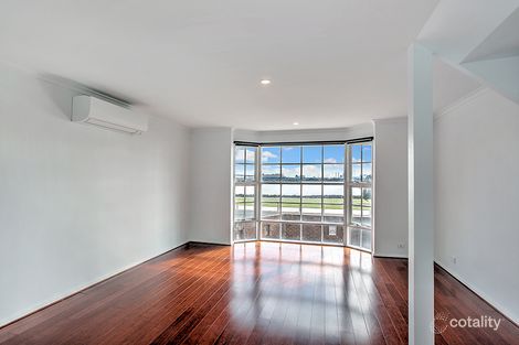 Property photo of 2/54 The Strand Williamstown VIC 3016