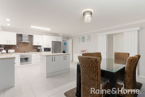 Property photo of 40 Green Point Drive Belmont NSW 2280