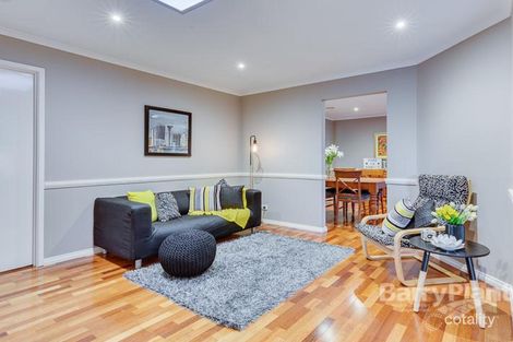 Property photo of 11 Rivergum Place Hillside VIC 3037