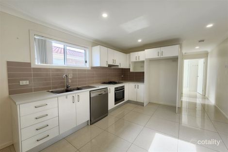 Property photo of 1 Wraysbury Place Oakhurst NSW 2761