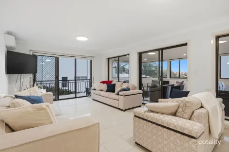 2/23 Auld St, Terrigal, NSW 2260