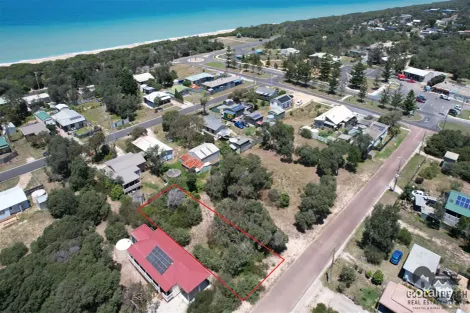 12 Fairway Ave, Golden Beach, VIC 3851